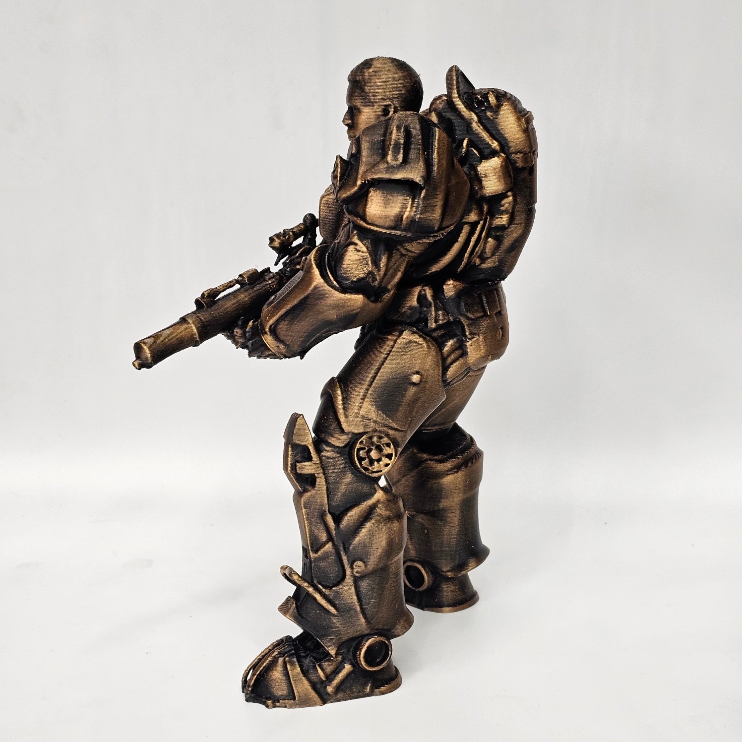Maximus in Power Armor - Fallout Statue