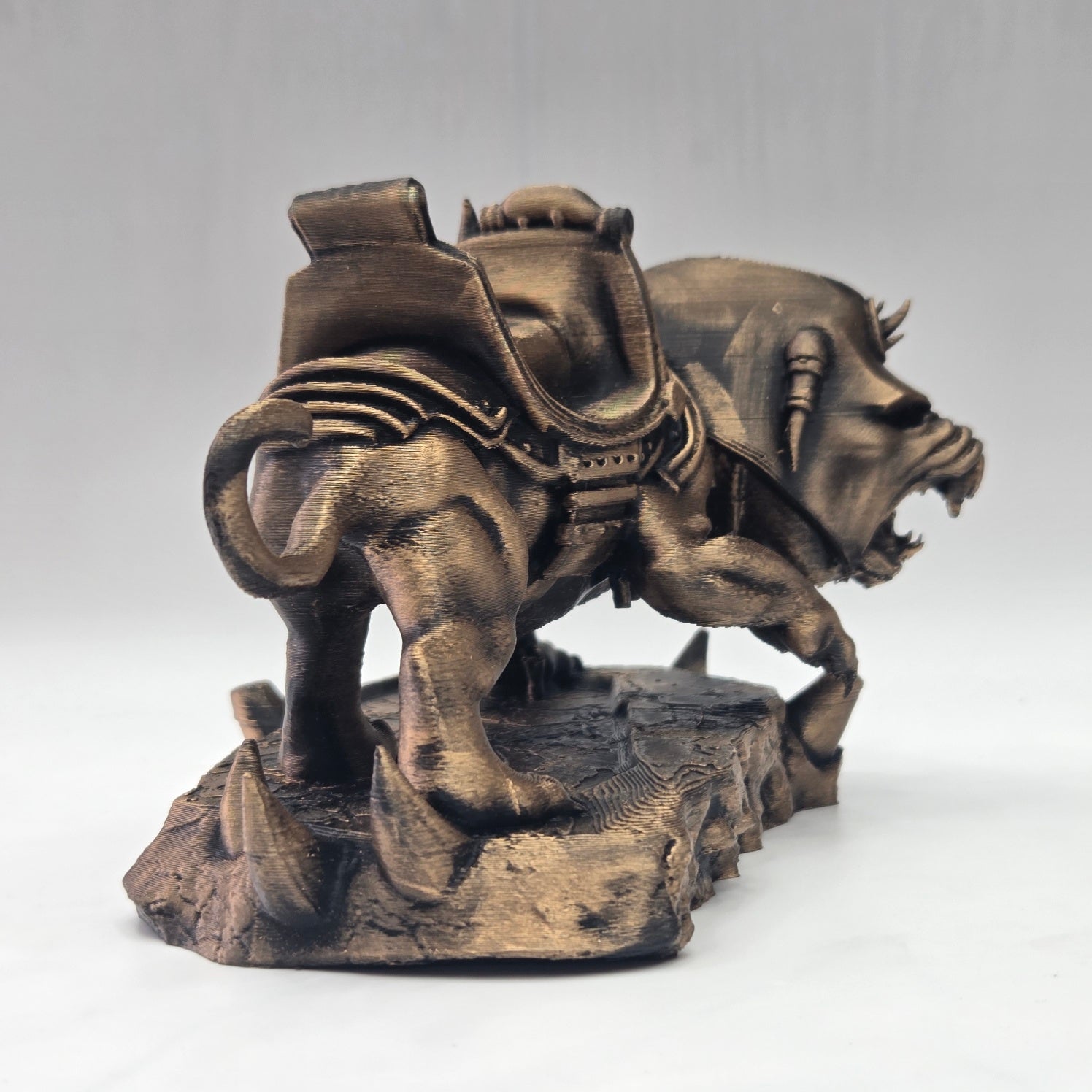 MOTU Battlecat Statue