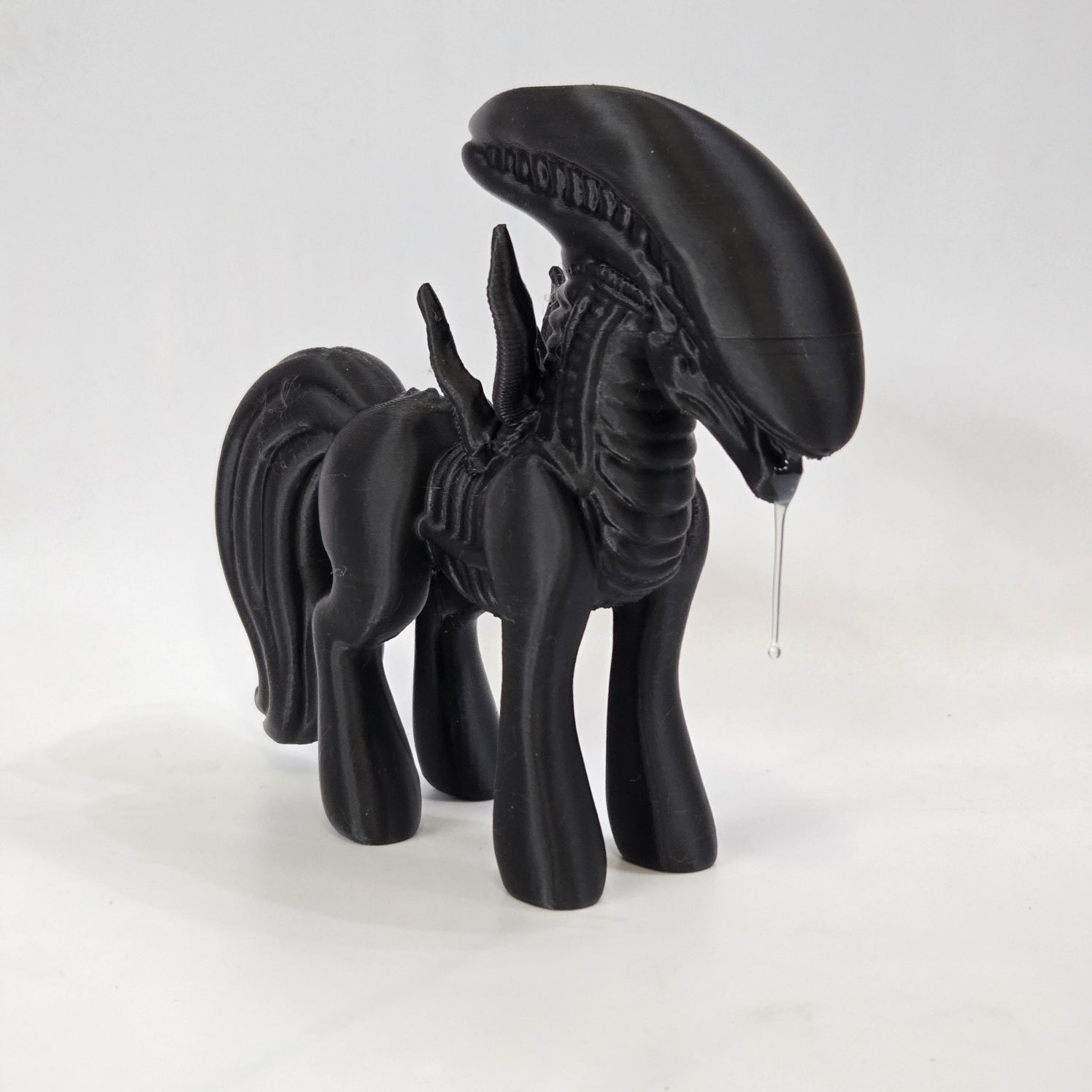 My Little Xenomorph Statue