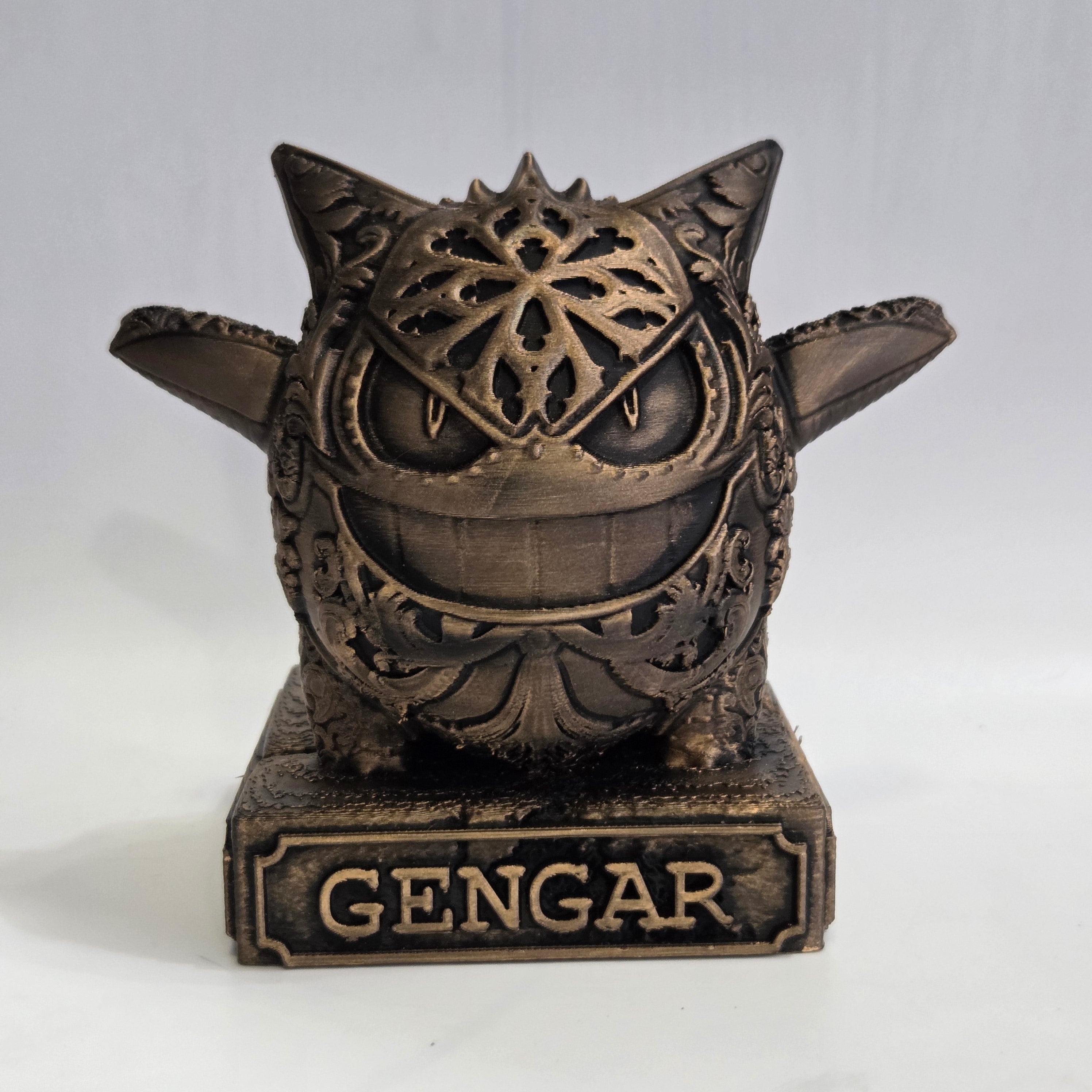 Gengar Statue