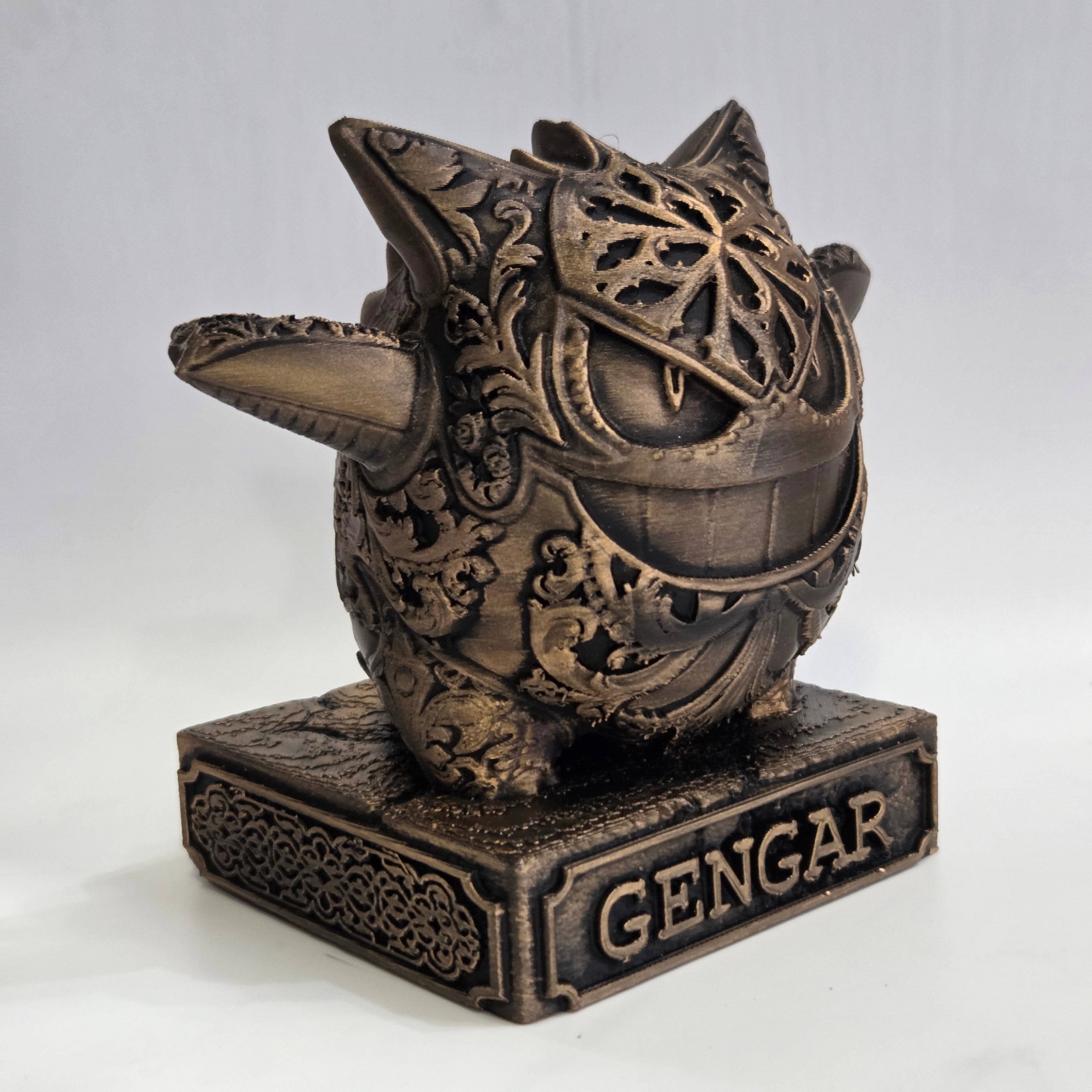Gengar Statue