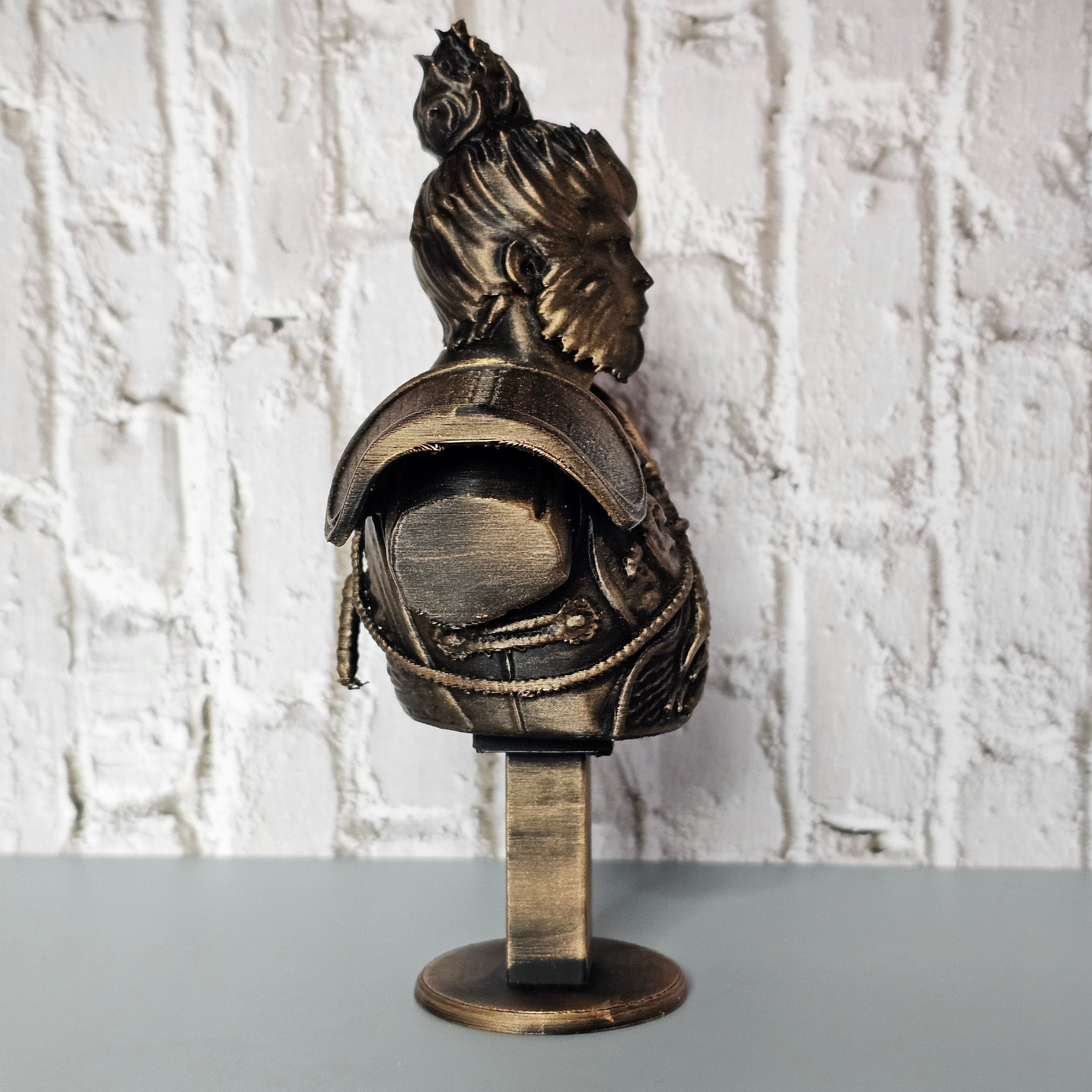 Wu-Kong Bust