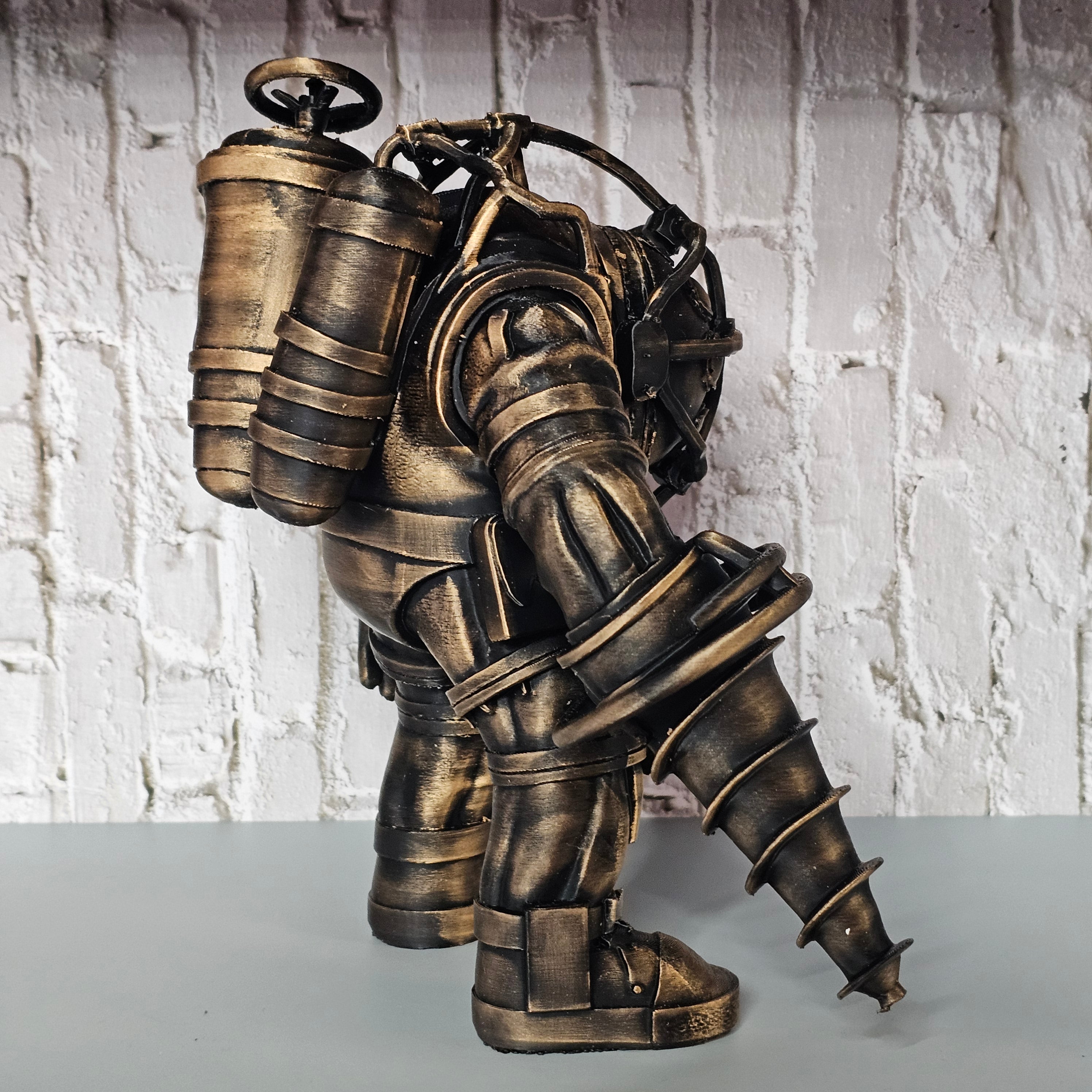 Bioshock Big Daddy Deluxe Statue